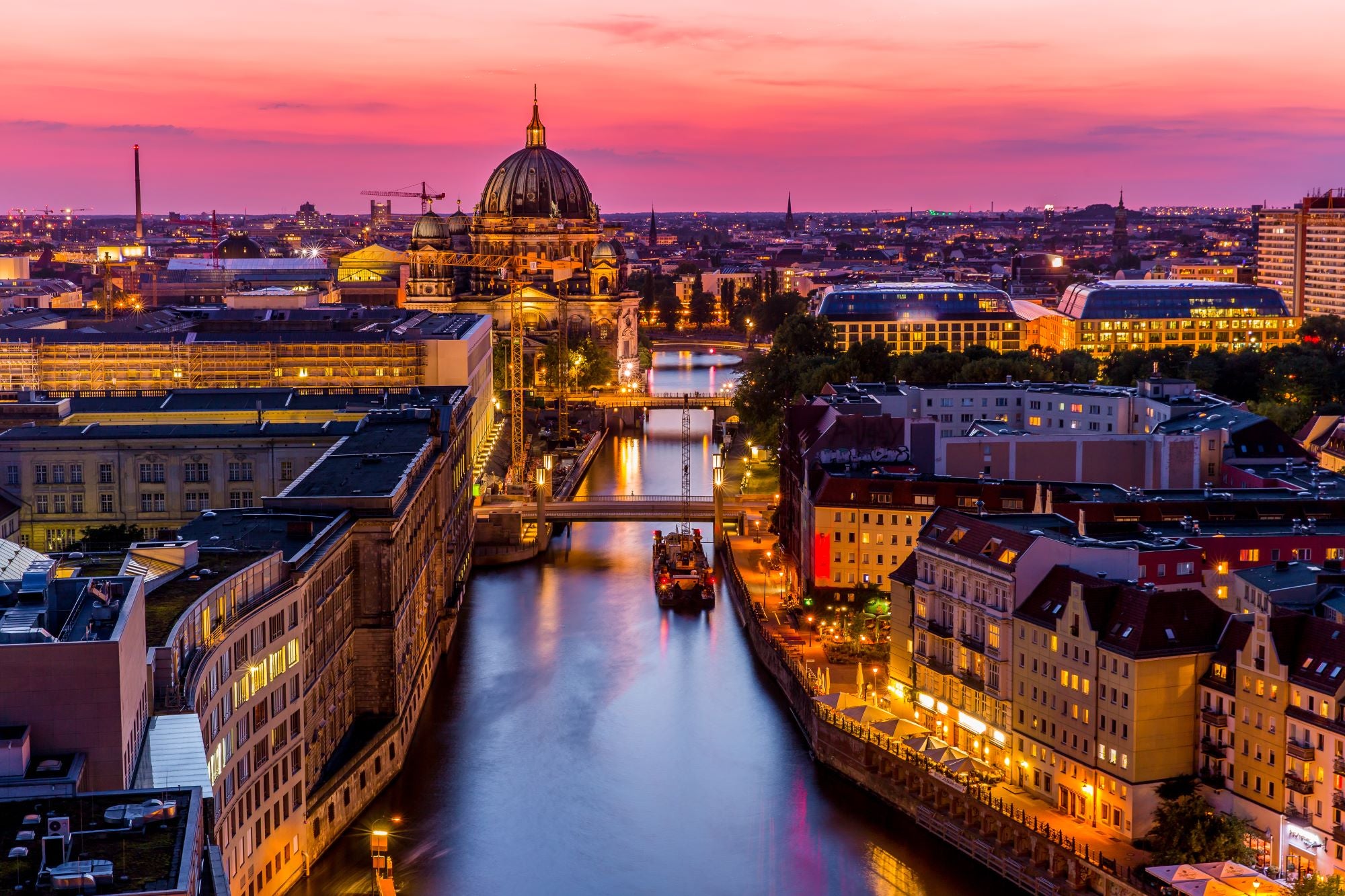 Fototapete Stadt am Abend